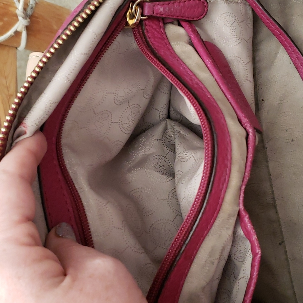 Michael Kors Grayson in Peony - Picture 8 of 16